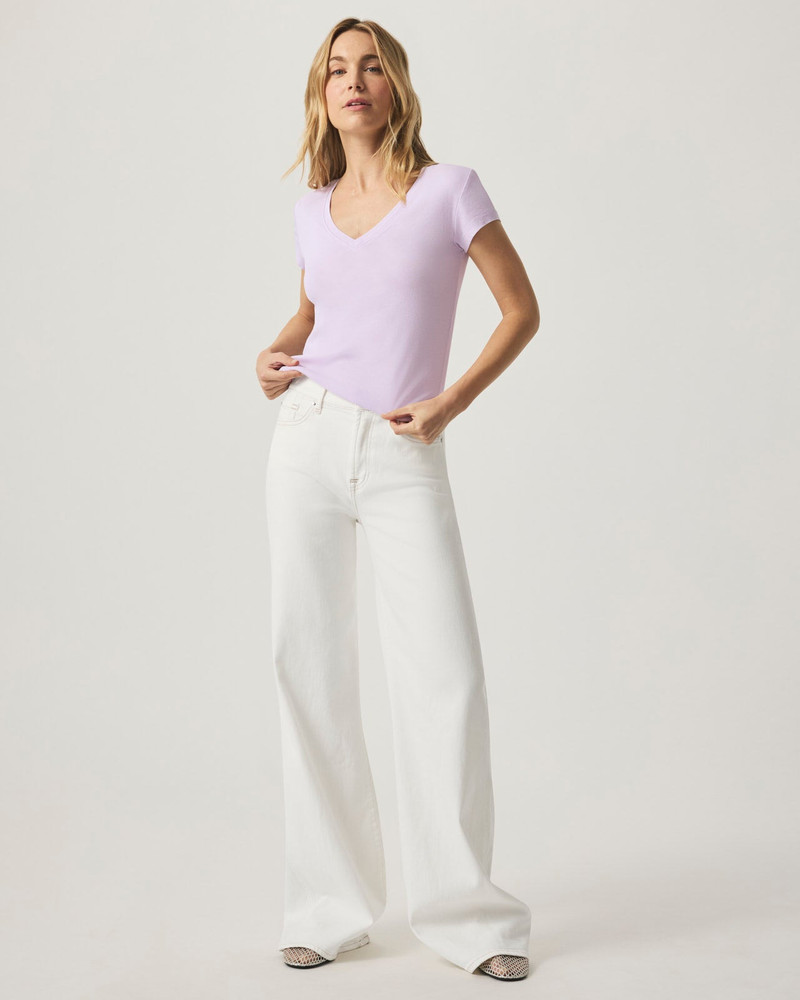 Faye V-Neck Tee 3