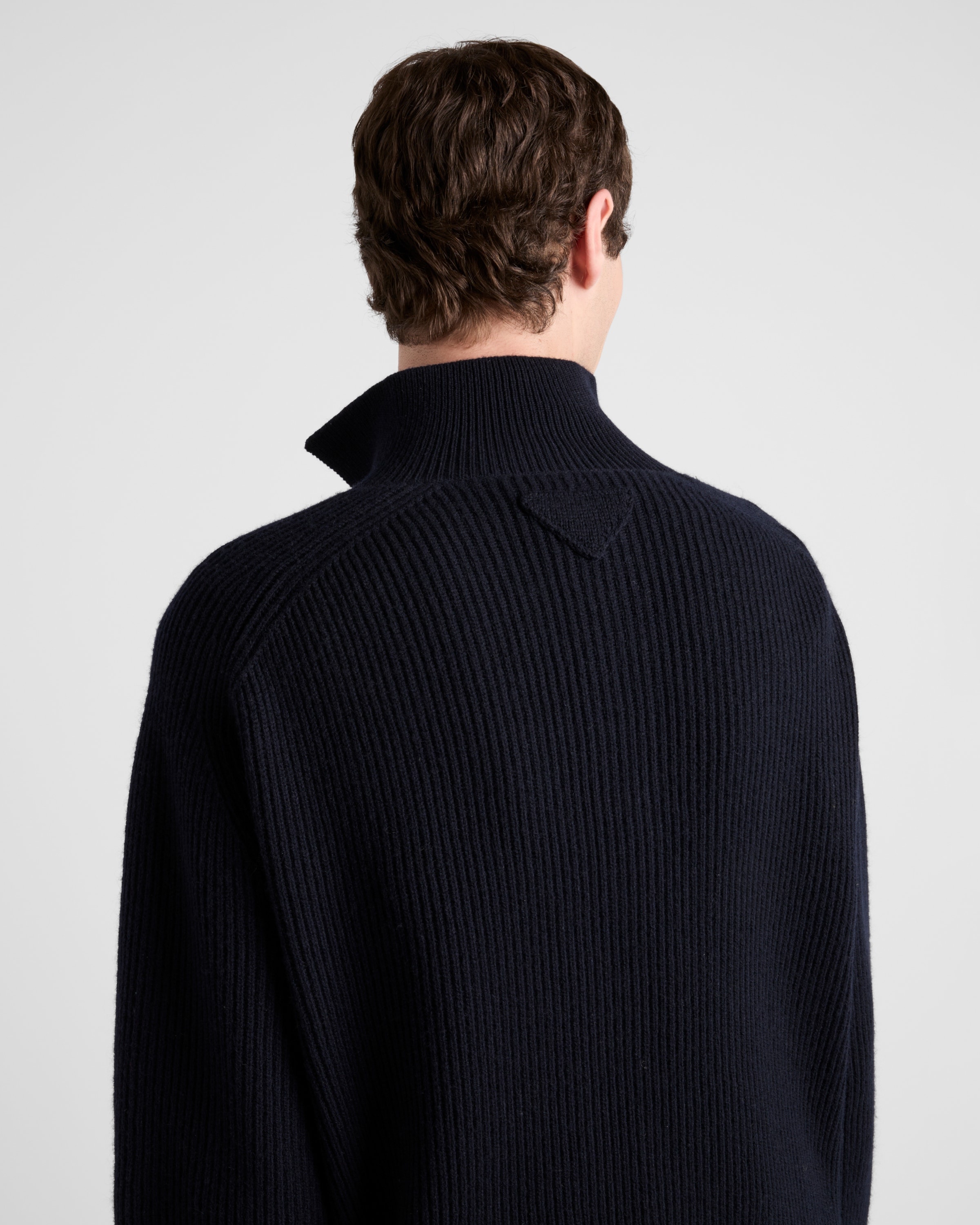 Oversized cashmere polo sweater - 6