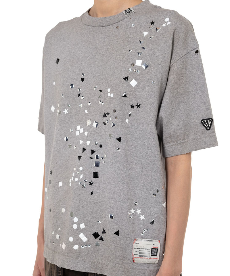Embellished Distressed T-Shirt 20