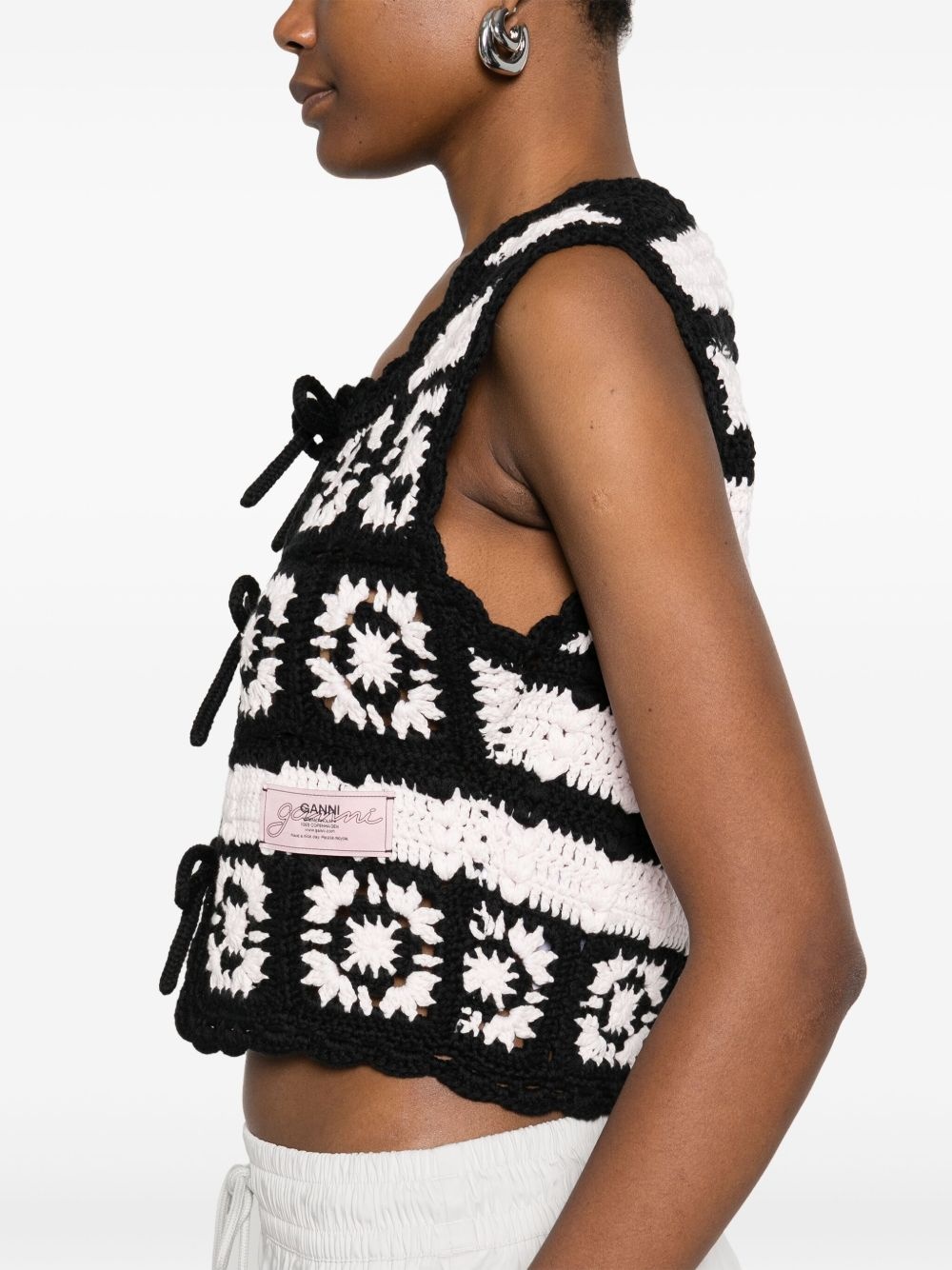 floral-motif top - 5
