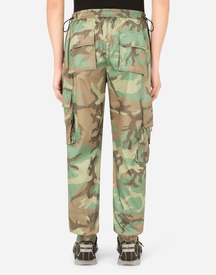 Nylon cargo pants with camouflage print - 2