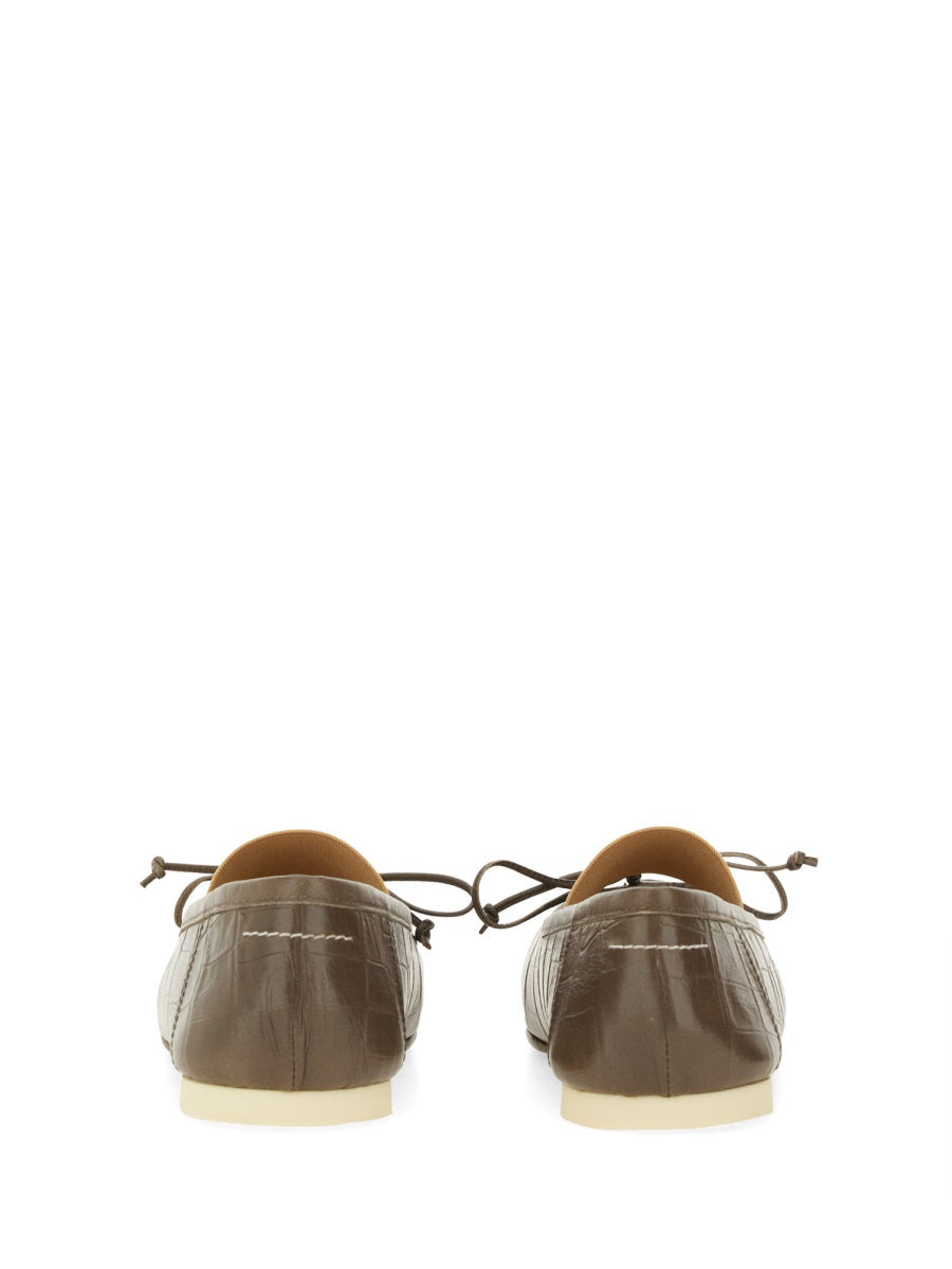 Crocodile-Effect Leather Ballerina - 3