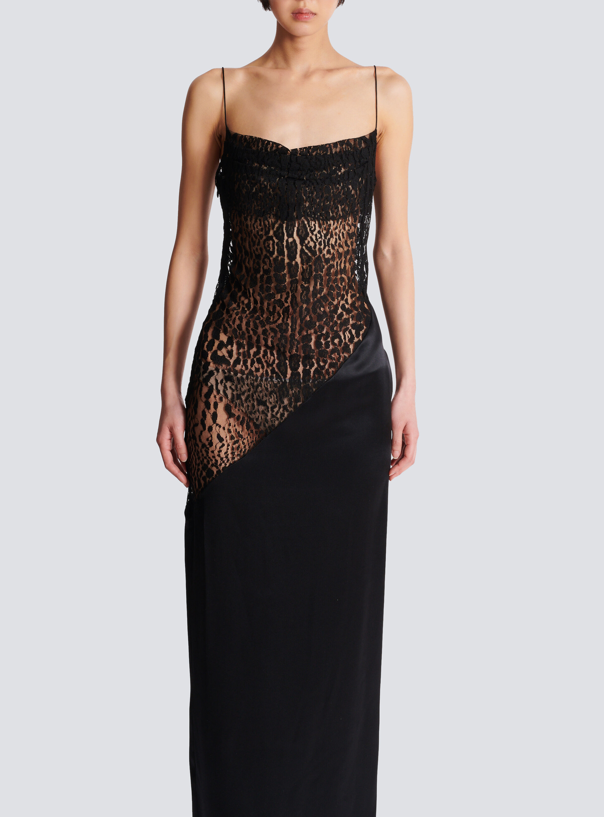 Flowing spaghetti strap dress - 5
