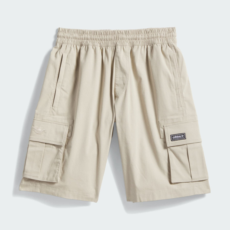SKATEBOARDING CARGO SHORTS 1