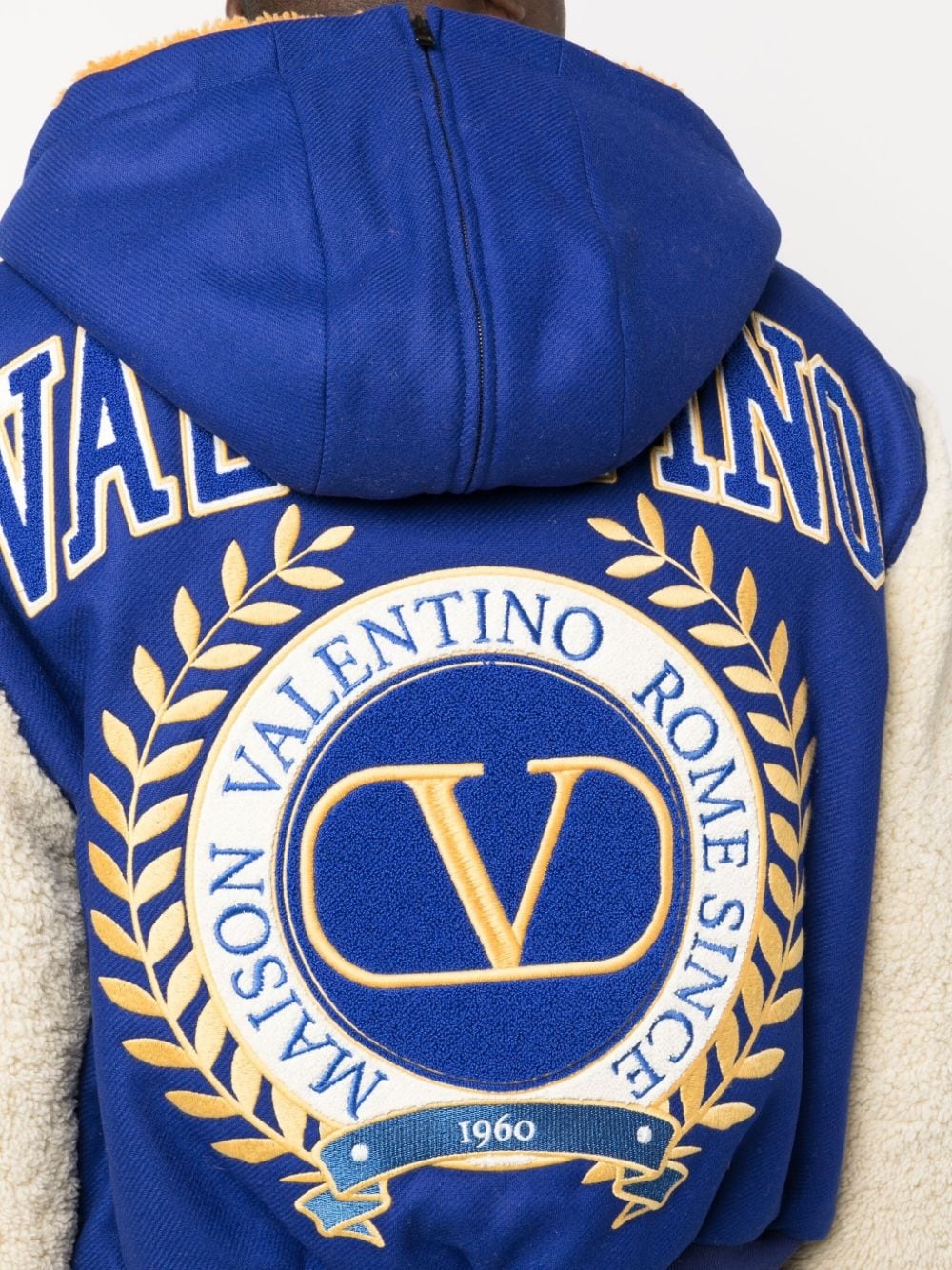 VLogo crest-embroidered bomber jacket - 5