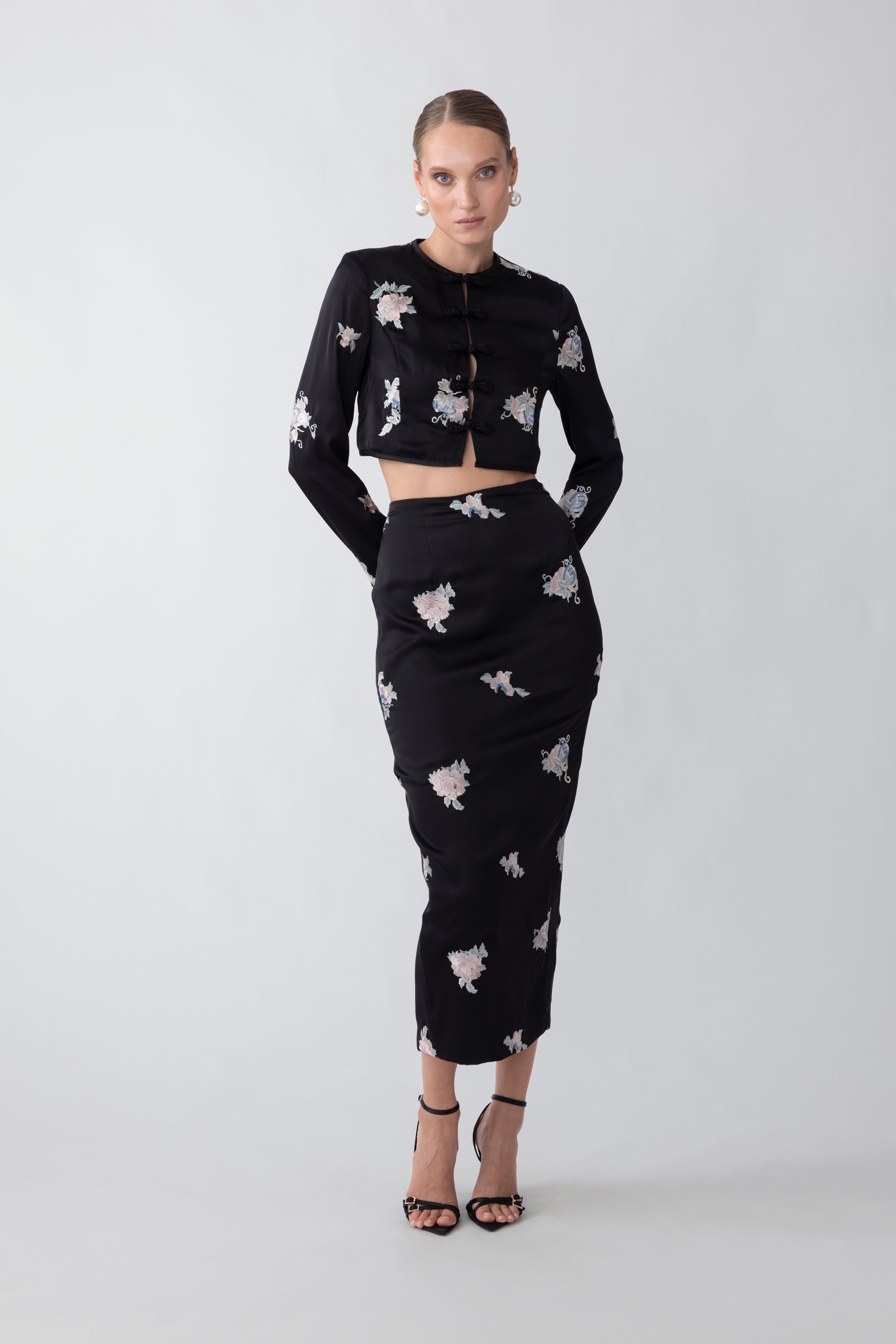 MIRA EMBROIDERED TOP - 3