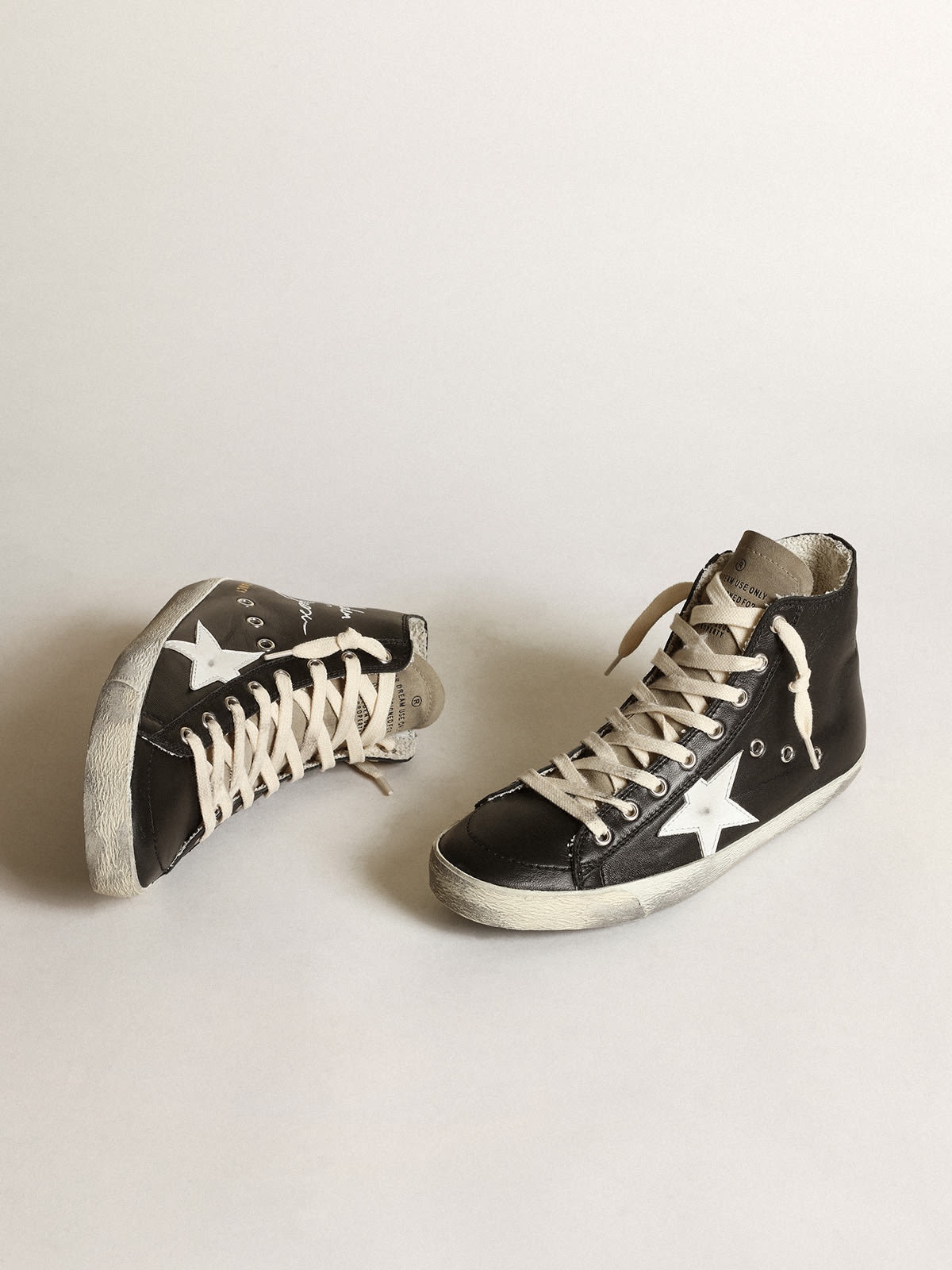 Francy sneakers in black nappa leather with white leather star and dove-gray suede tongue - 2