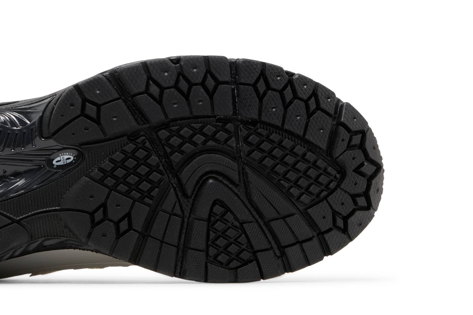 Comme des Garçons Homme x 1906R 'White Black' - 5