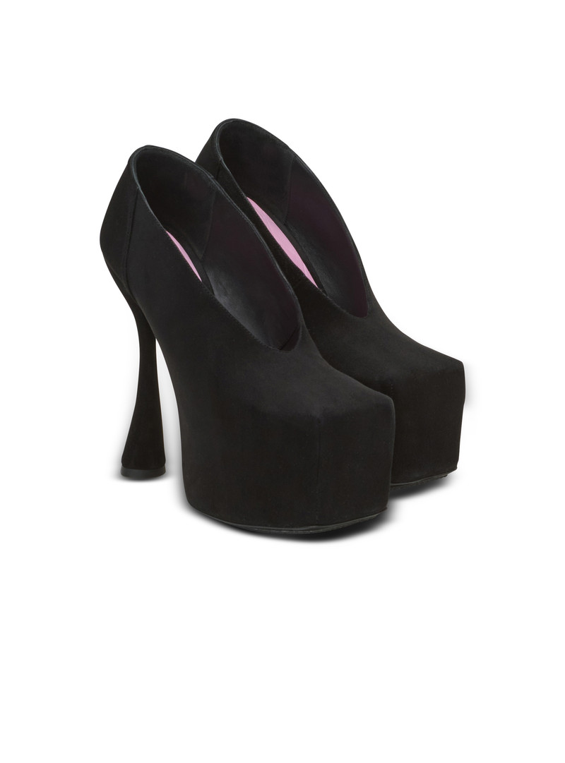 Eden platform pumps in suede 2