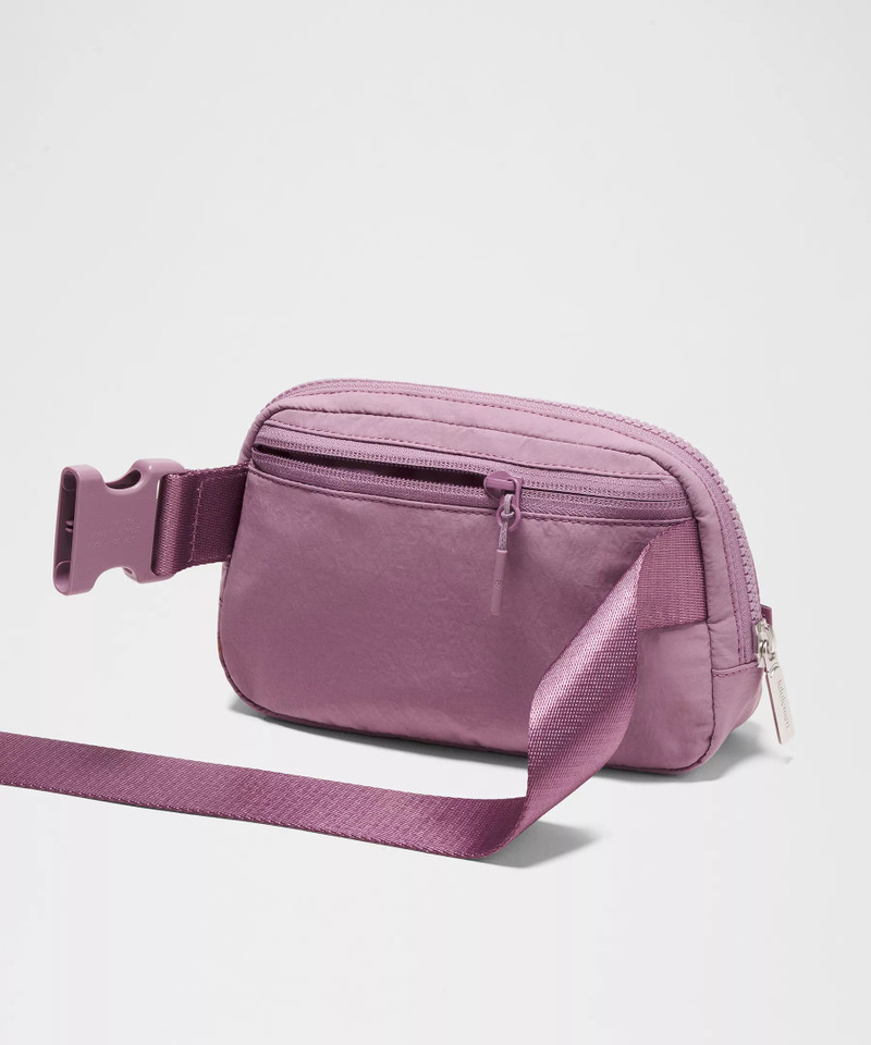 Everywhere Belt Bag 1L 4
