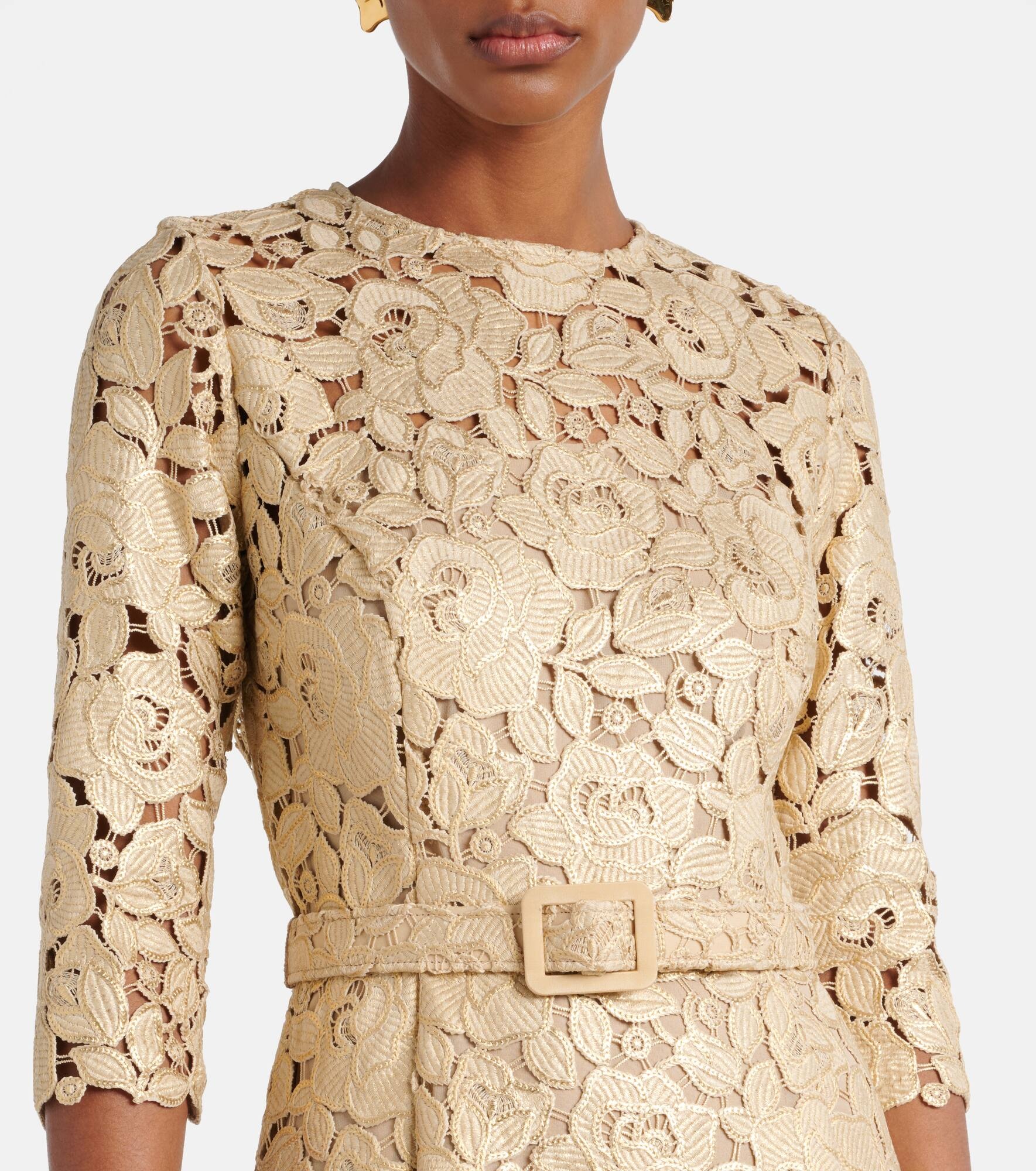 Guipure lace cocktail dress - 4