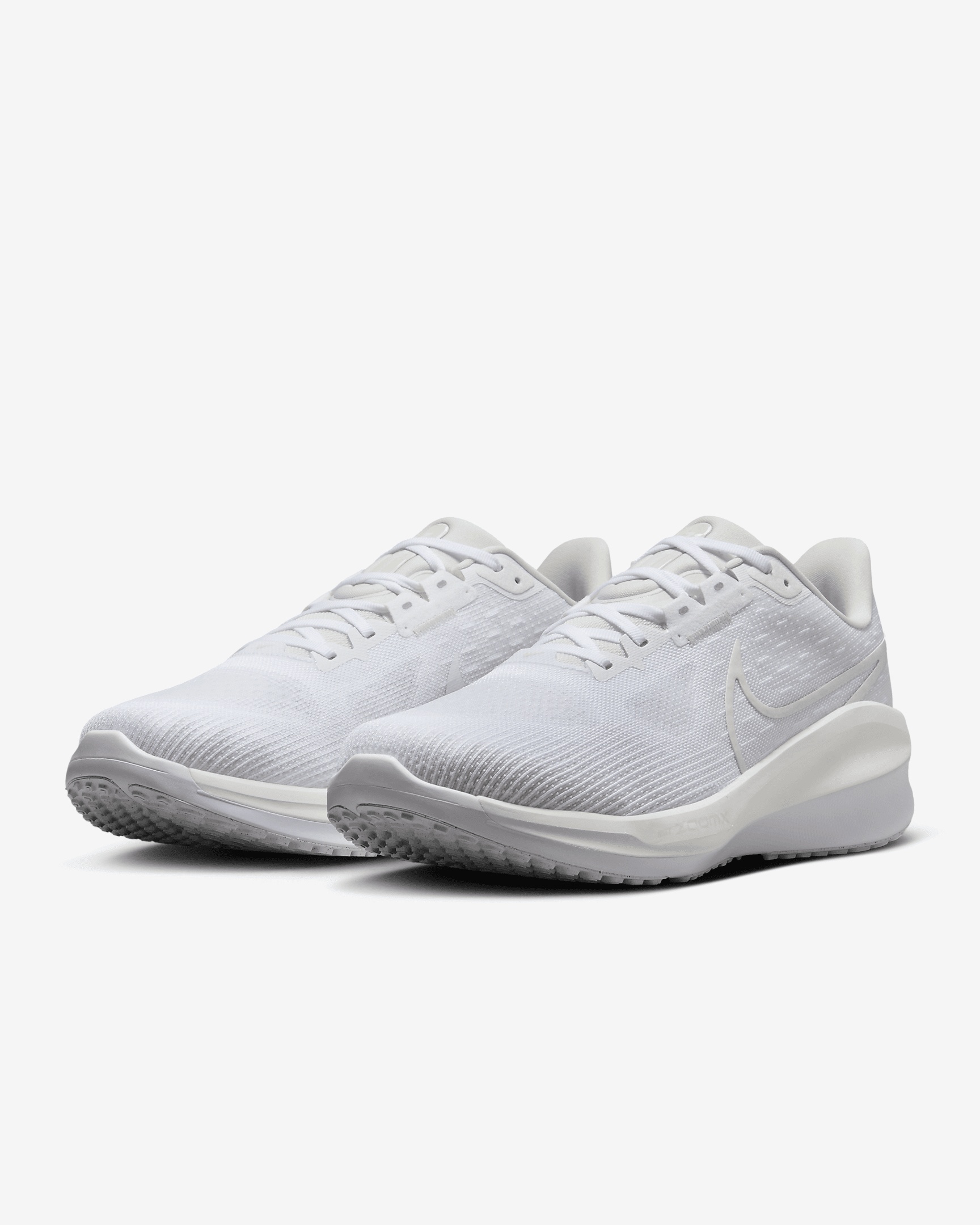 Nike Men's Vomero 17 Road Running Shoes (Extra Wide) - 5