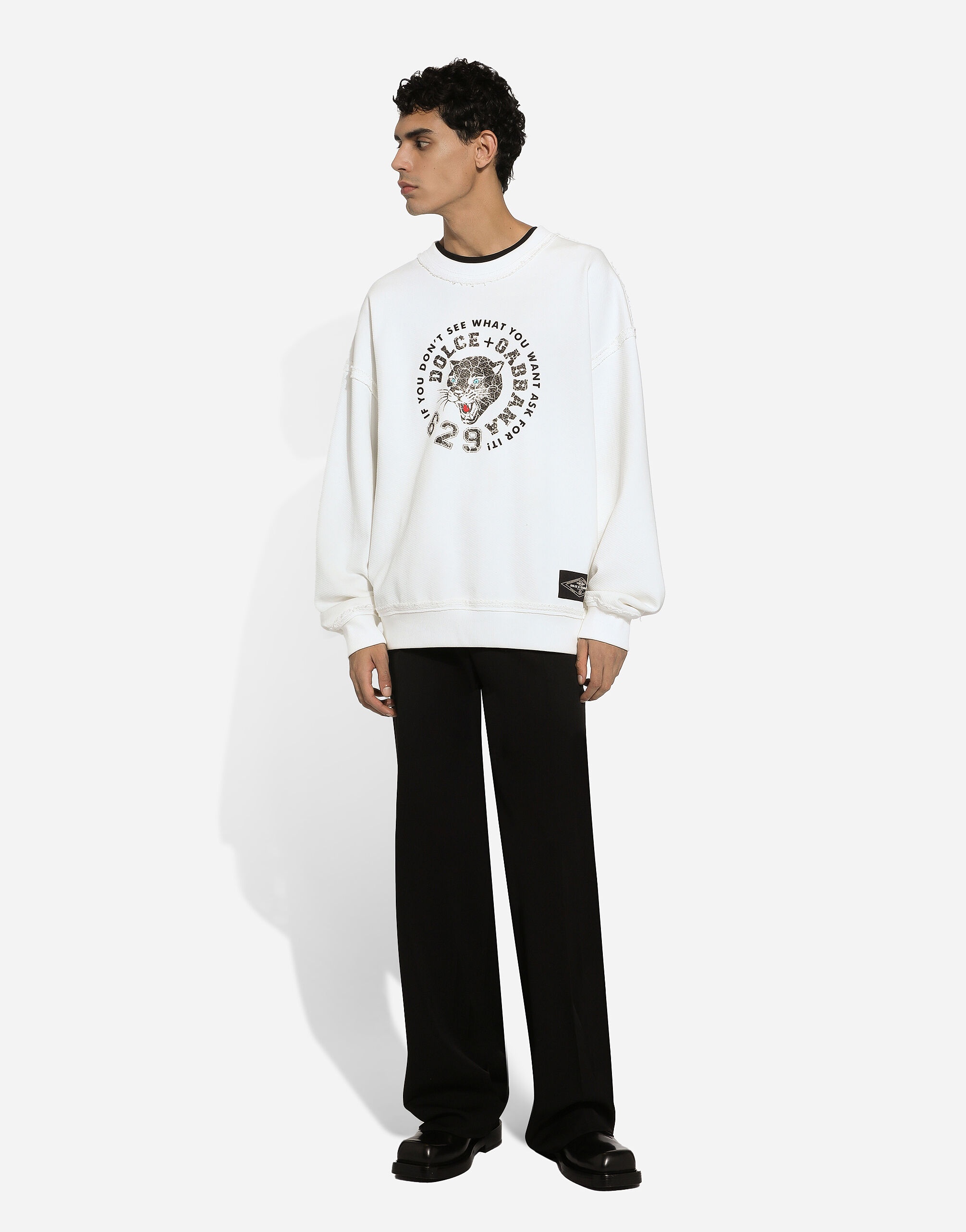 Cotton T-shirt with branded tag - 6