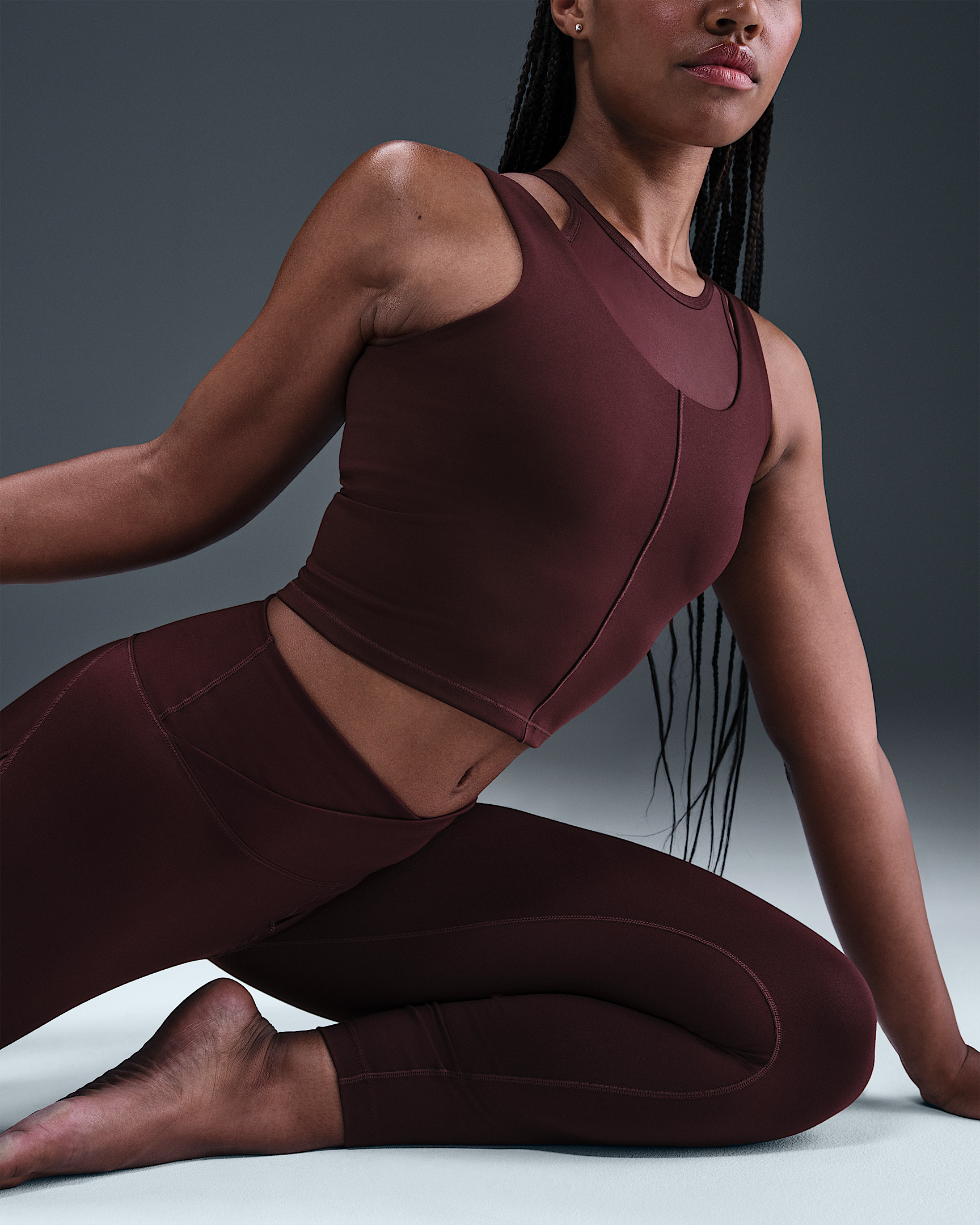 Nike One Fitted Women's Dri-FIT Cropped Tank Top - 3