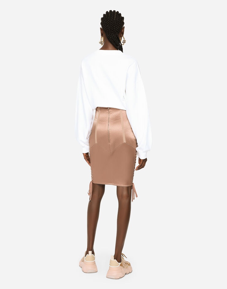 Short satin skirt with laces and eyelets - 5