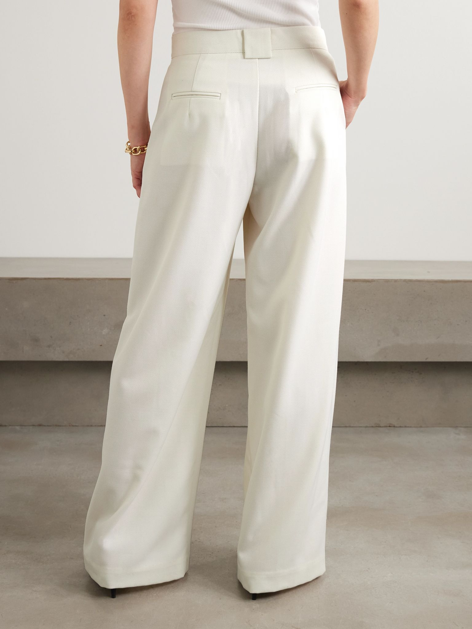Pleated wool-blend twill wide-leg pants Off-white - 4