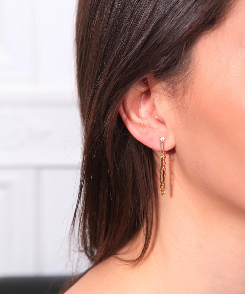 Yvonne Léon 18ct Gold Boucle Chaîne Solitaire Round Diamond Earring outlook