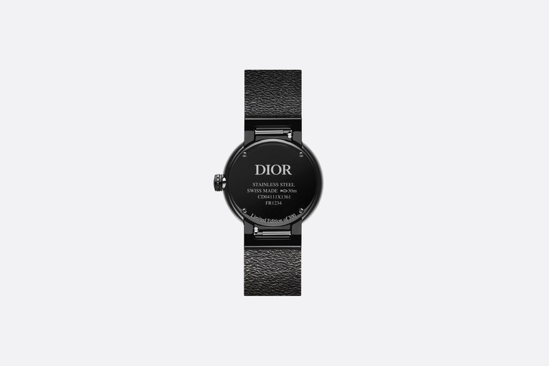 La D de Dior Black Ultramatte 4