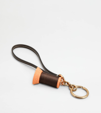 Tod's SPOOL PENDANT IN LEATHER - BROWN outlook