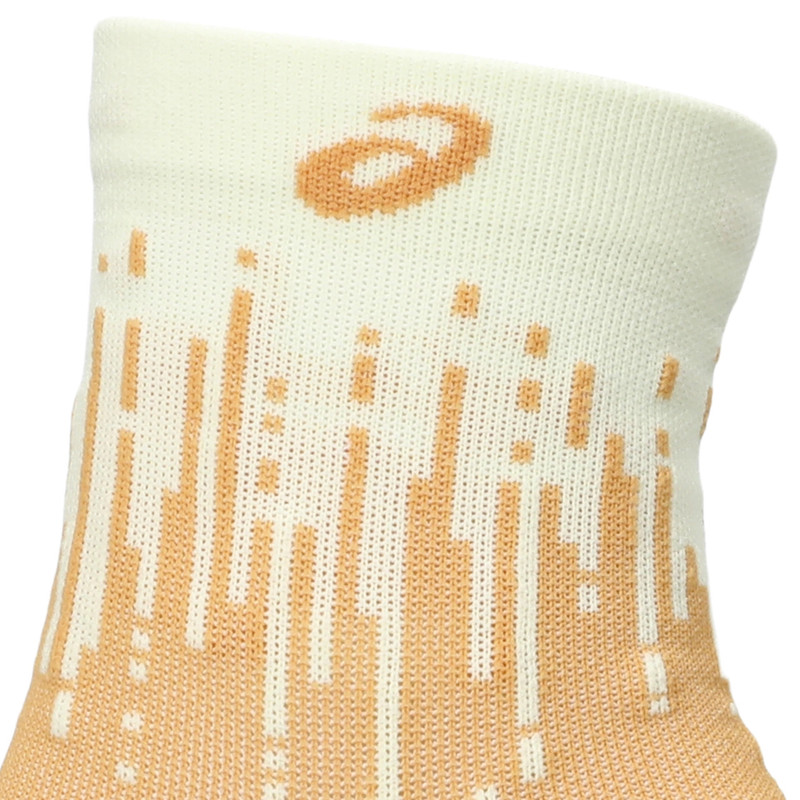 PERFORMANCE RUN SOCK QUARTER 3