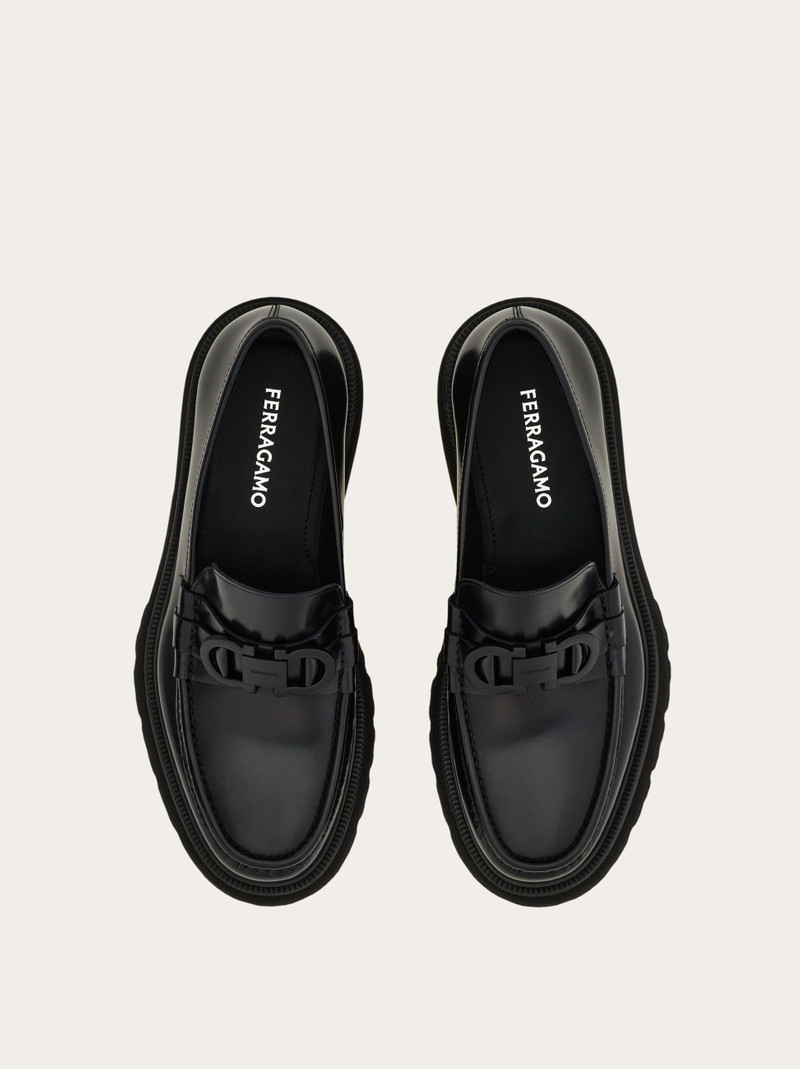 FERRAGAMO Gancini ornament moccasin outlook