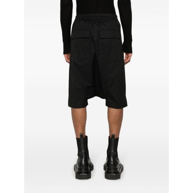 パンツ RICK OWENS Women Shorts  Burmudas RP02D3329WGP Black Rick Owens Black bermuda shorts with low crotch | genteroma