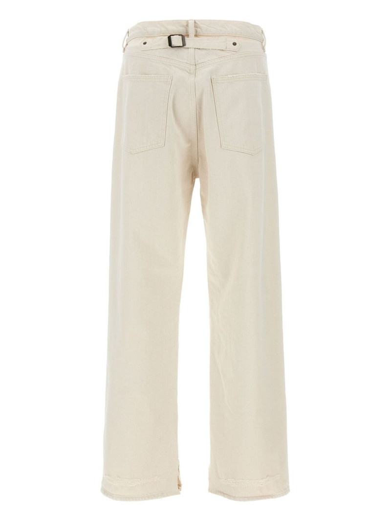 straight-leg jeans 3