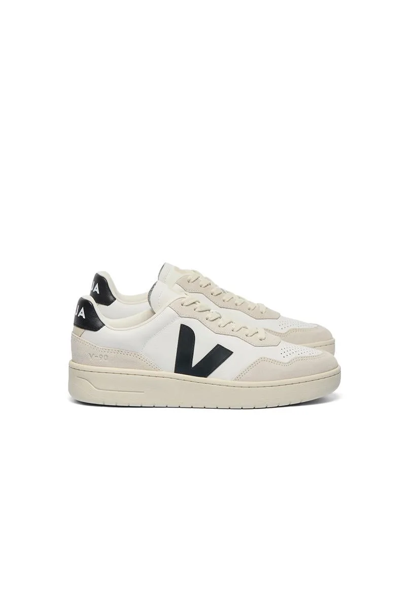 Veja Sneakers - 1