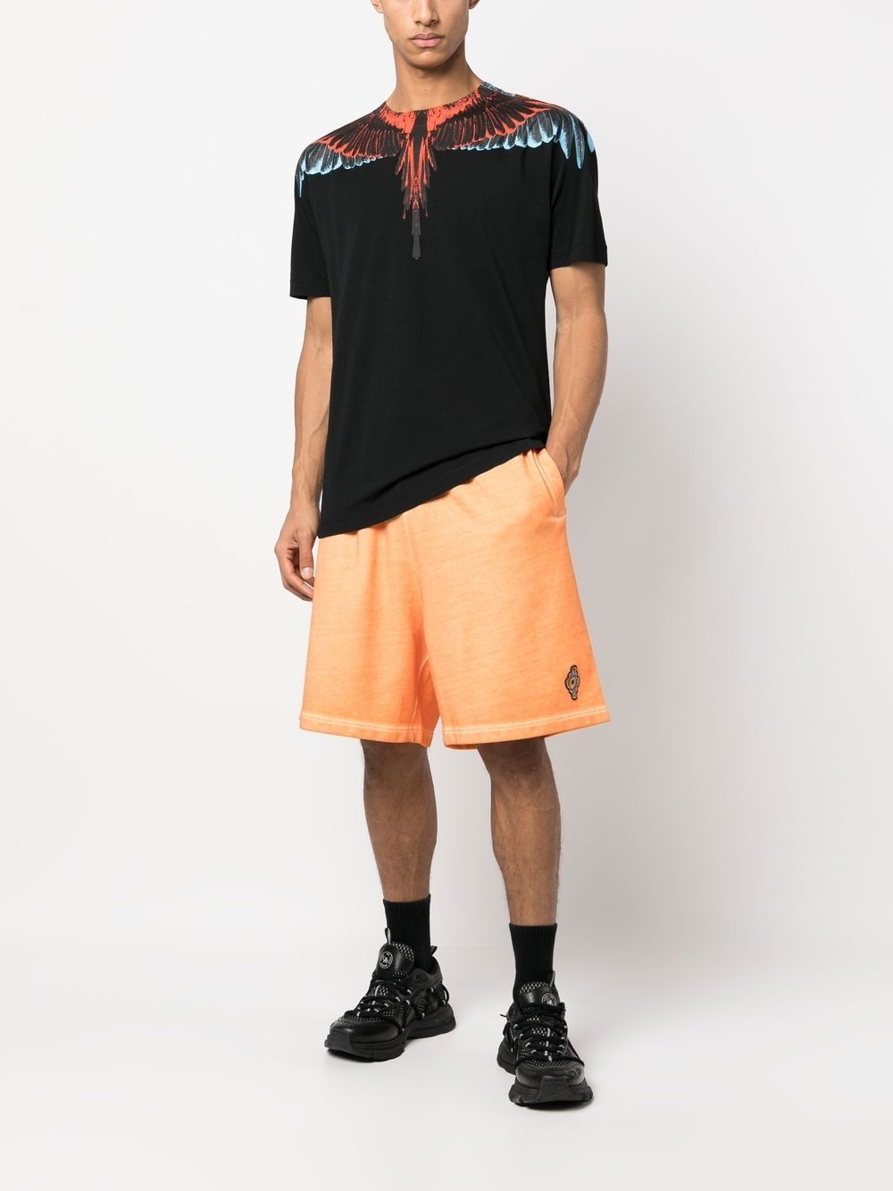 logo patch knee-length shorts - 2