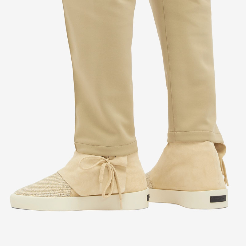 Fear of God Fear of God 8th Mid Mock Sneaker outlook