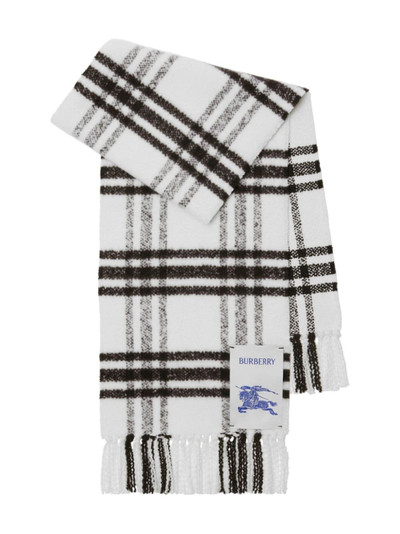 Burberry check-pattern fringed wool scarf outlook