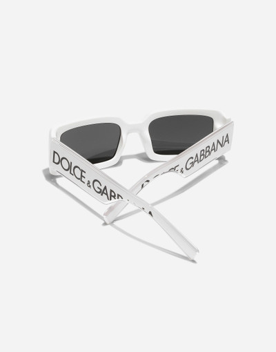 Dolce & Gabbana DG Elastic Sunglasses outlook