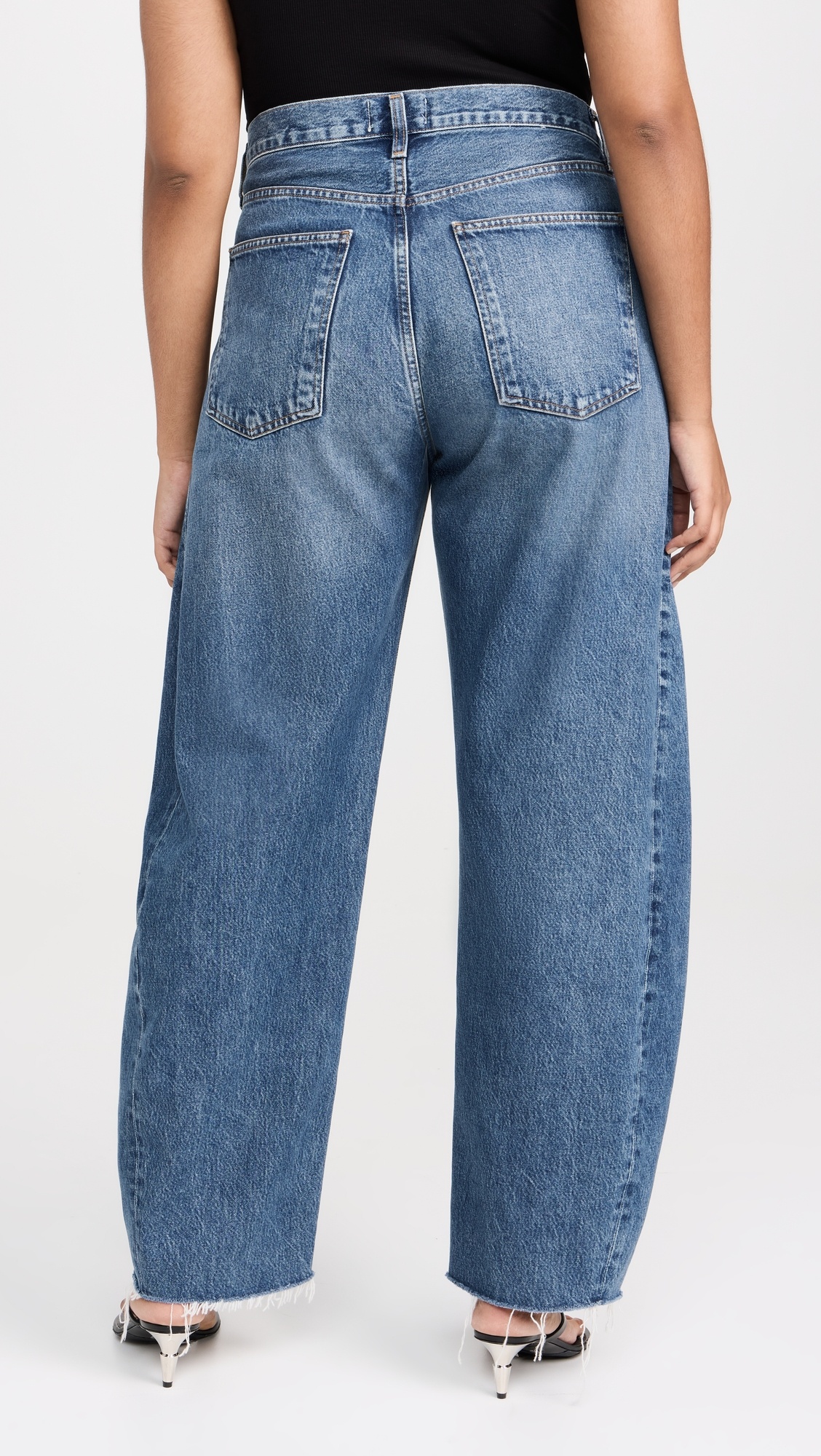 Luna High Rise Curved Taper Jeans - 9