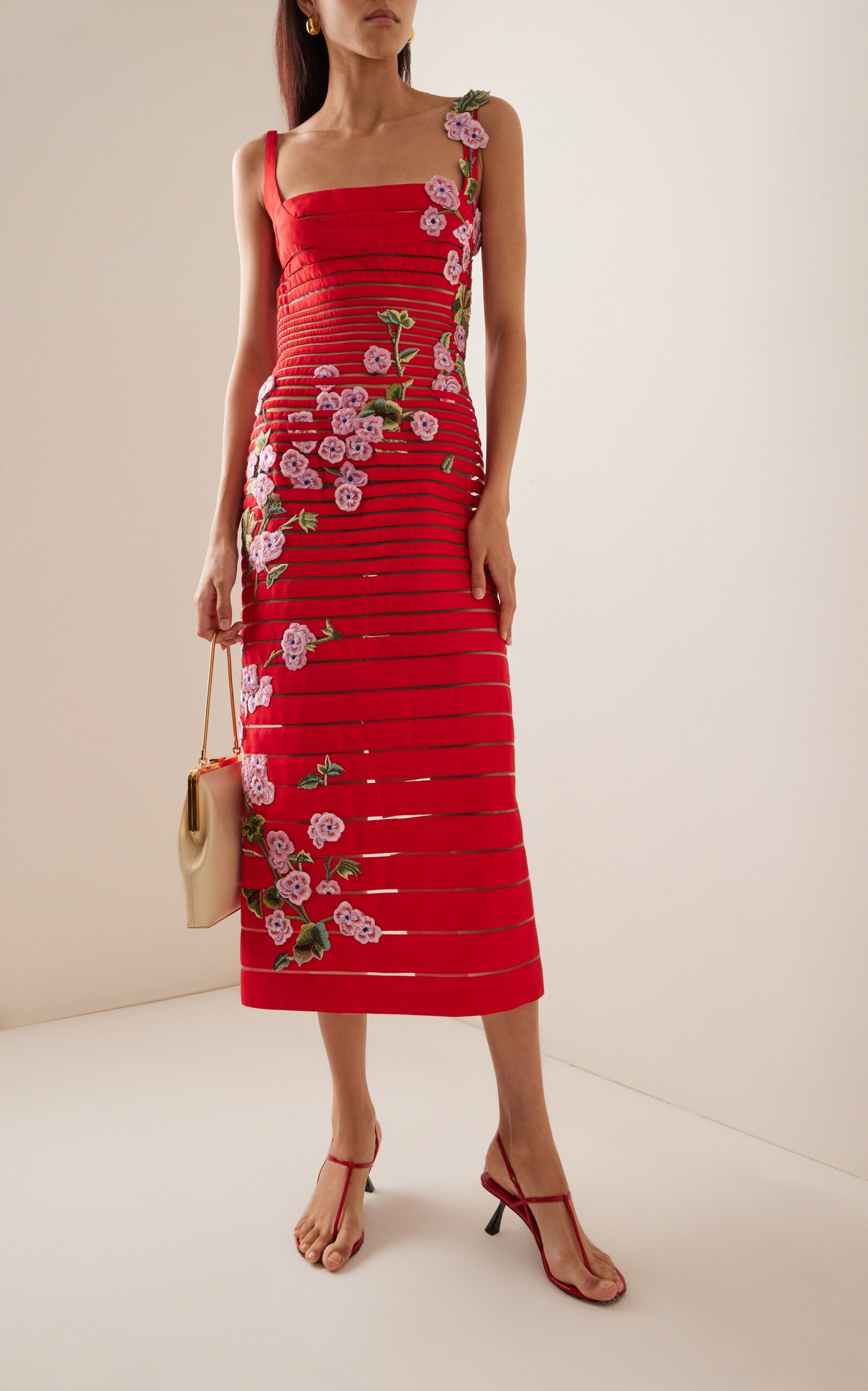 Floral Embroidered Midi Dress red - 2