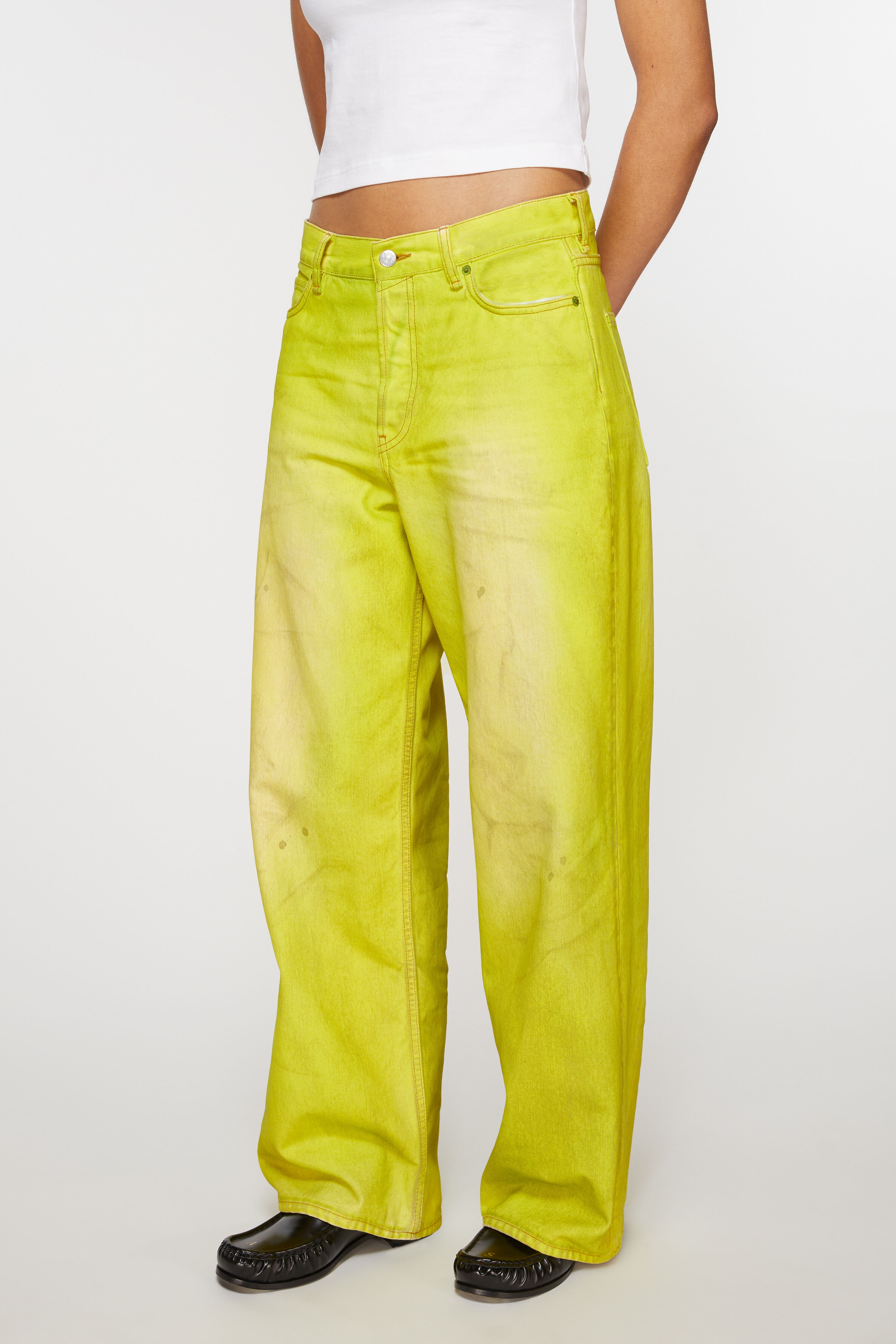 Acne Studios Loose fit jeans - 1981F - Neon yellow | REVERSIBLE