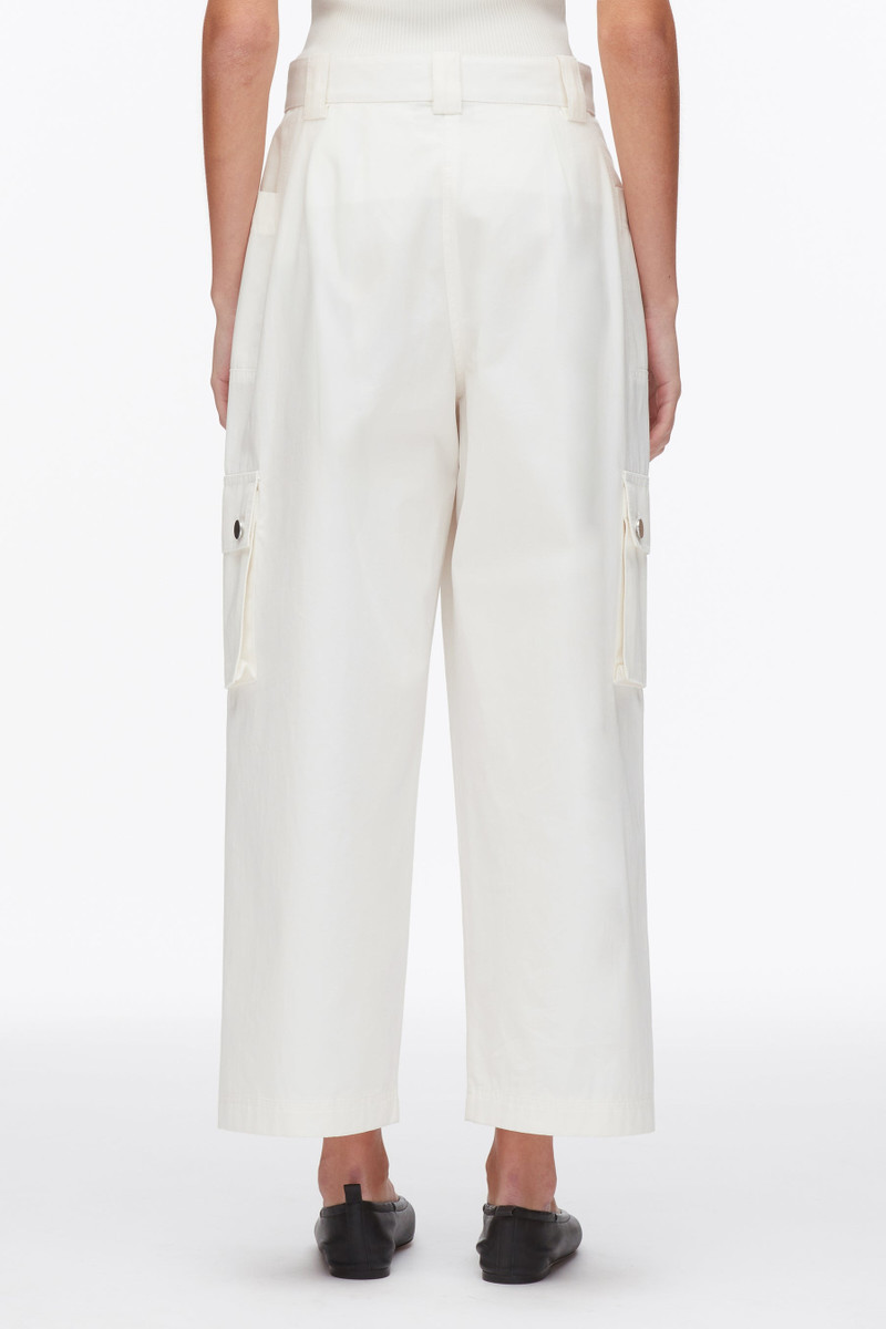 Two-Toned Cropped Cargo Pants 5
