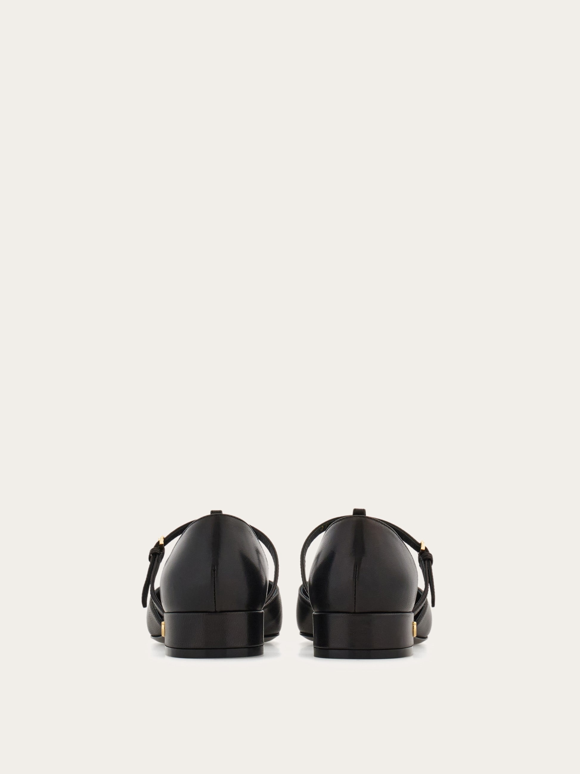 T-strap ballet shoe - 4