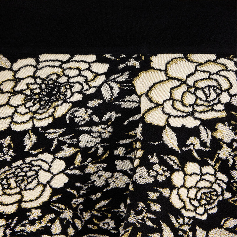 Miniskirt With Jacquard Floral Pattern 5