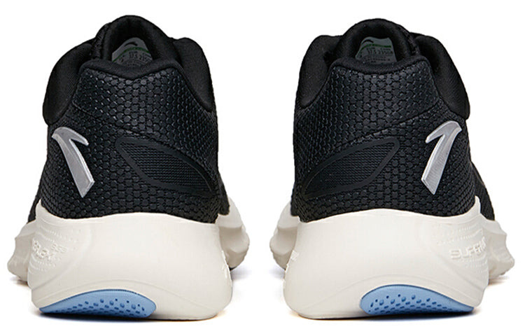 (WMNS) ANTA Running Series Sneakers 'Black Silver White' 122135555-2 - 4