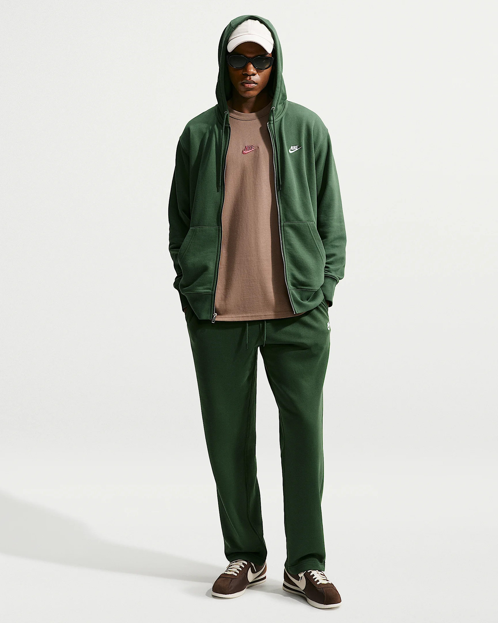 Nike Club Men's Open-Hem Fleece Pants - 1