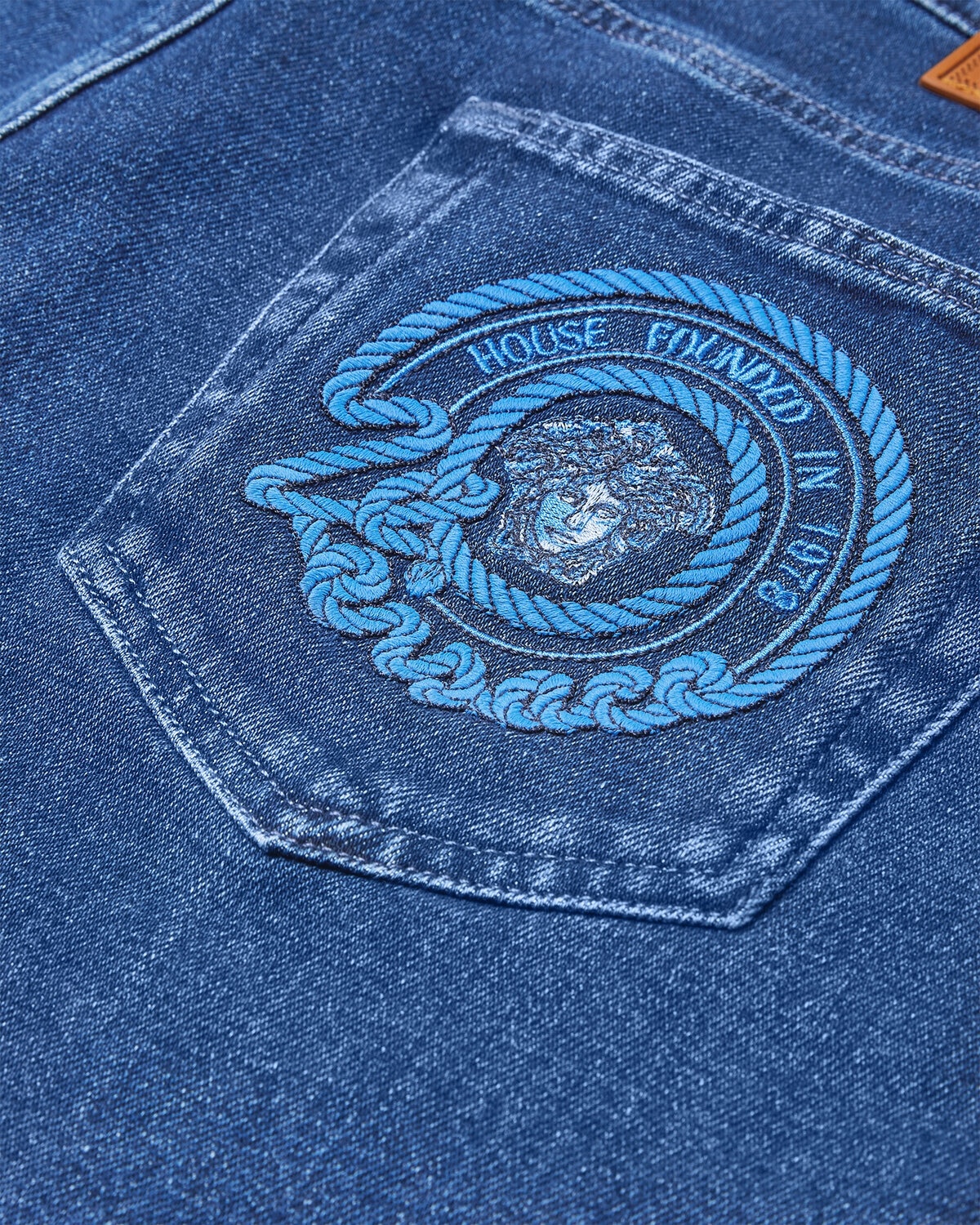 Embroidered Slim Fit Jeans - 5