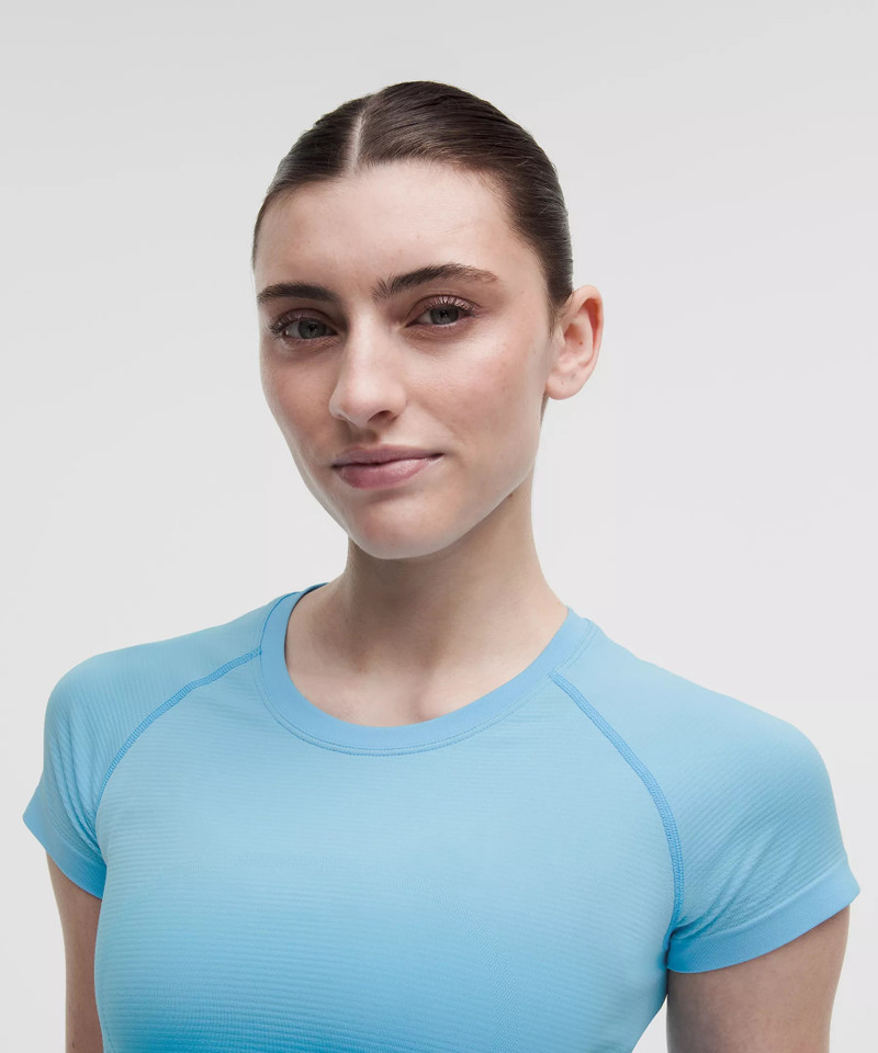 Swiftly Tech Short-Sleeve Shirt 2.0 *Waist Length 4