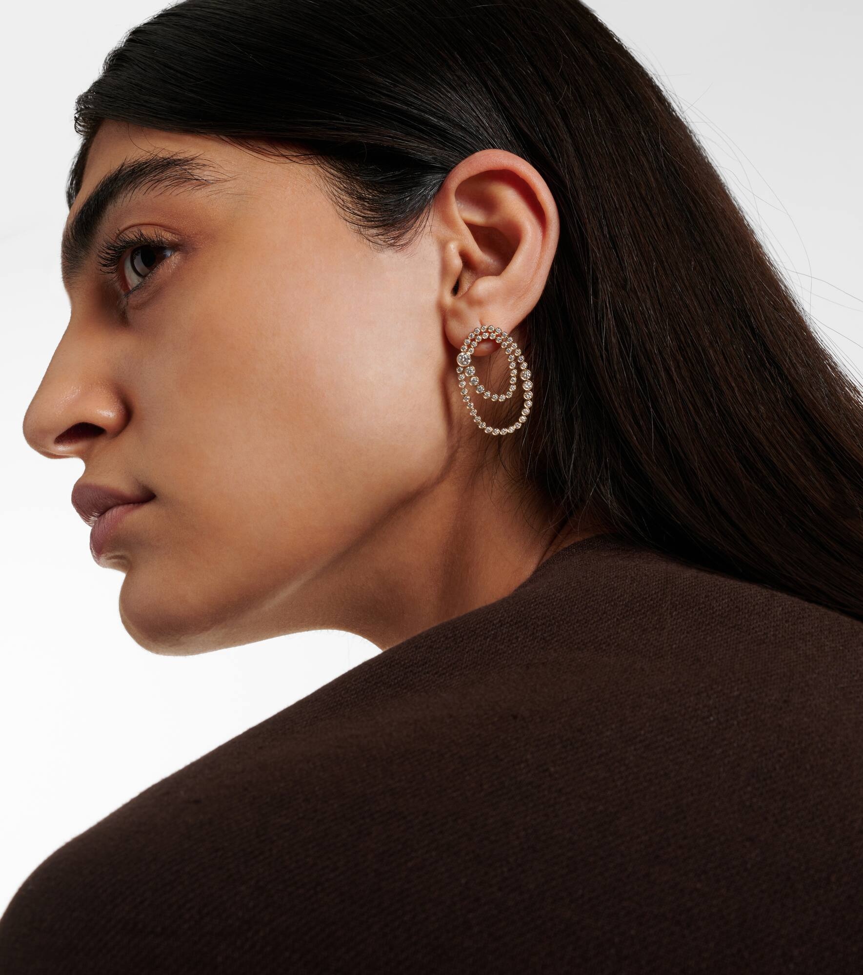 Embrassée de Diamant 18kt gold single earring with diamonds - 2