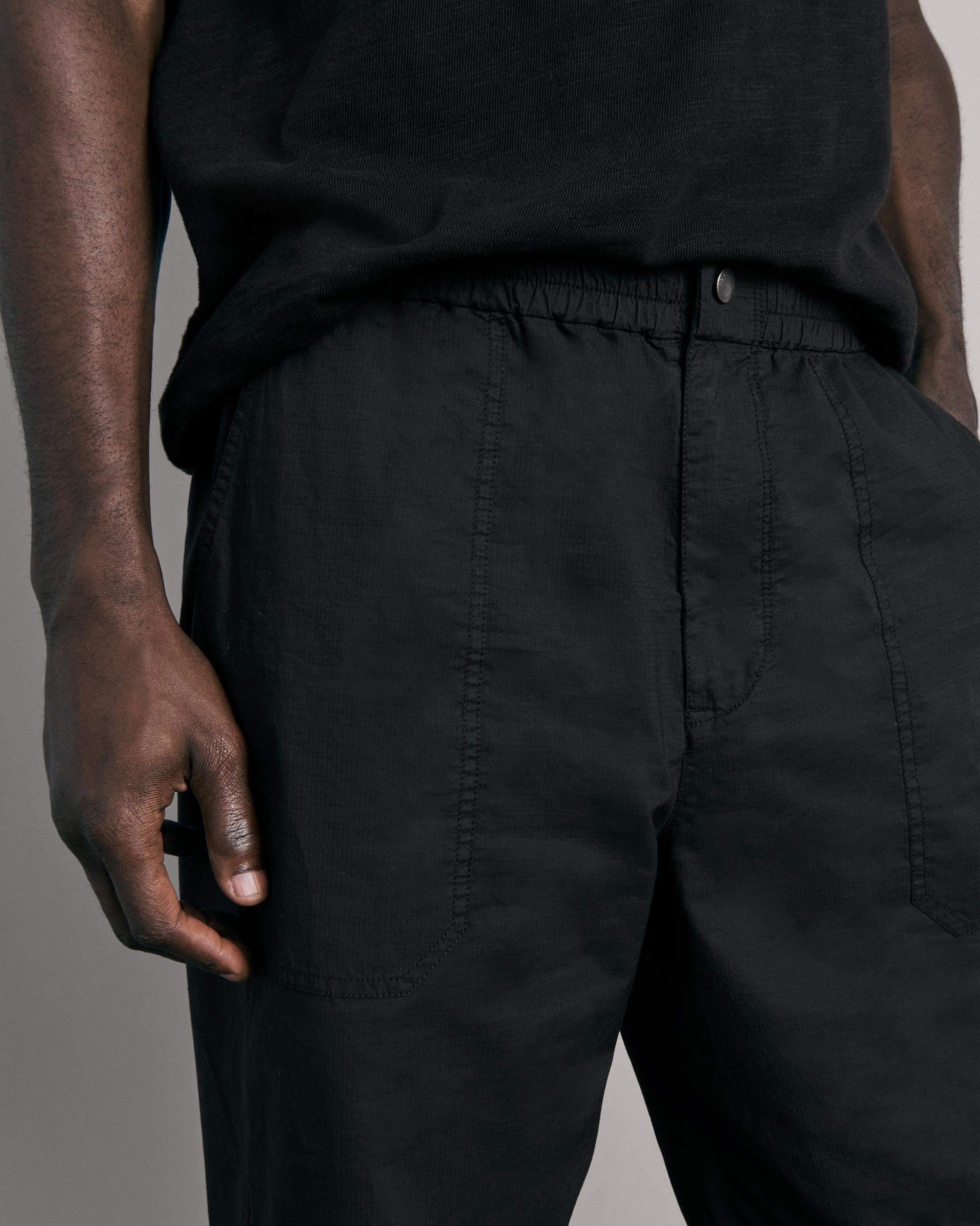 Oscar Paperweight Cotton Ripstop Jogger
Relaxed Fit Pant - 6