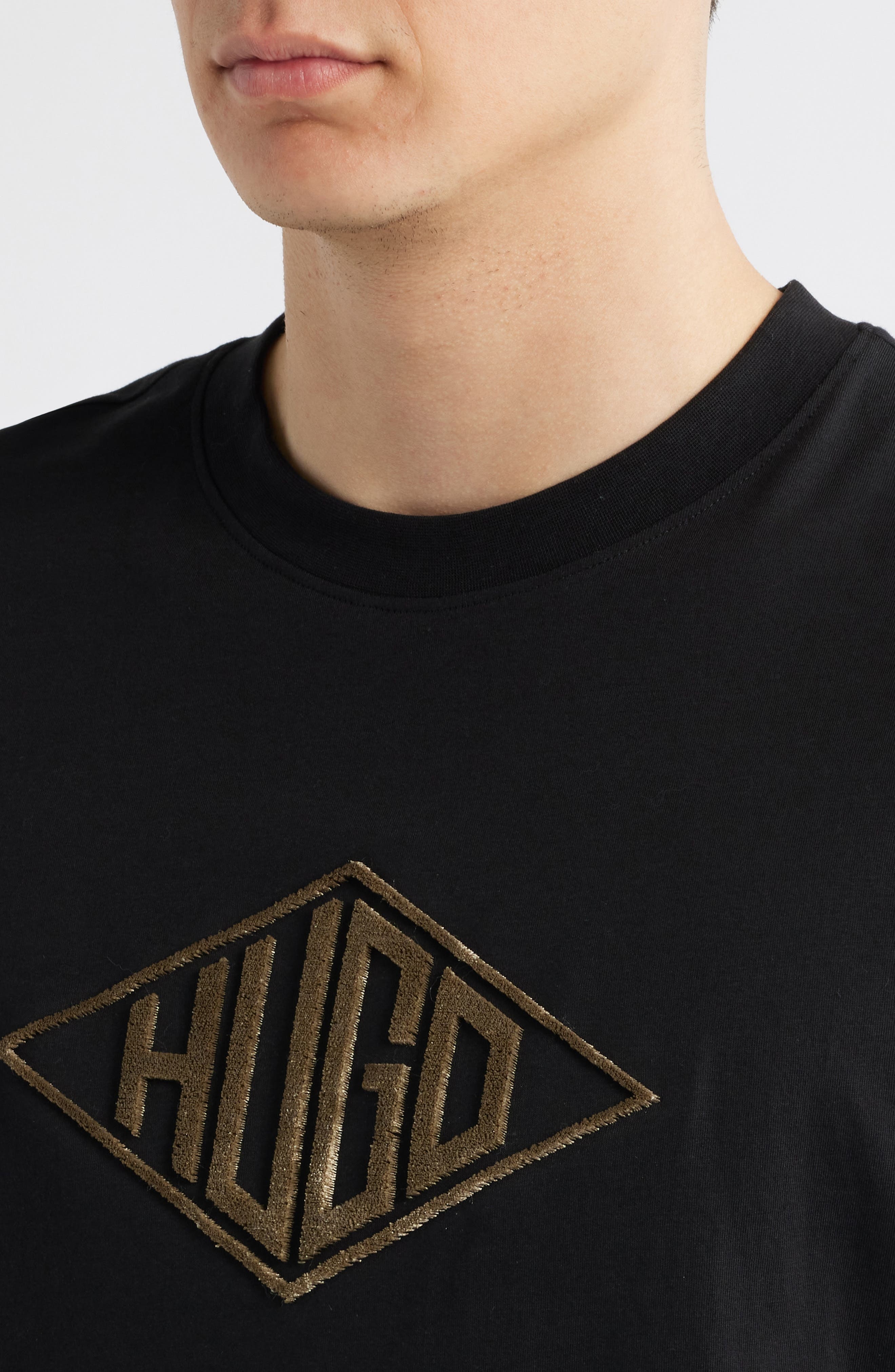 HUGO Dalendi Logo Embroidered T-Shirt in Black at Nordstrom - 4