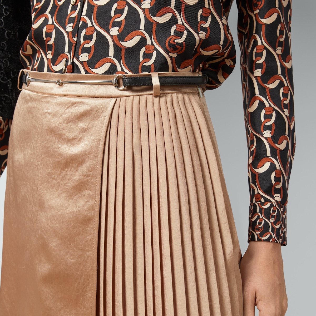 Acetate satin skirt with belt - 3