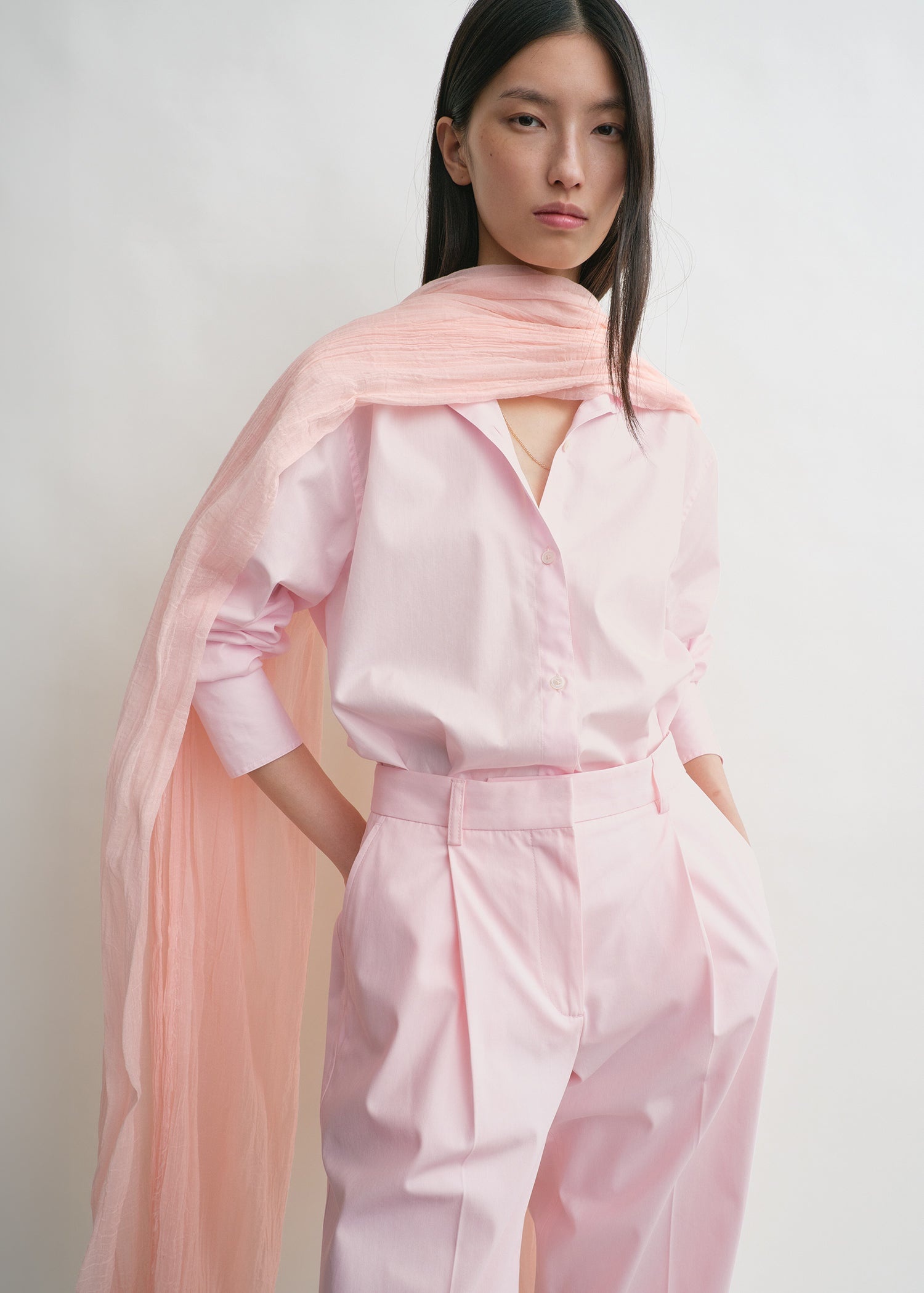 Crinkled scarf blossom - 4
