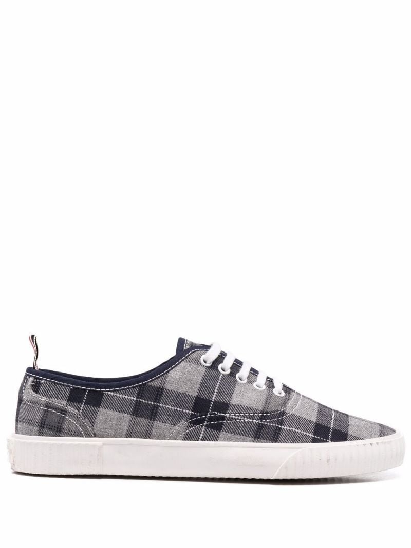 check-pattern low-top sneakers - 1