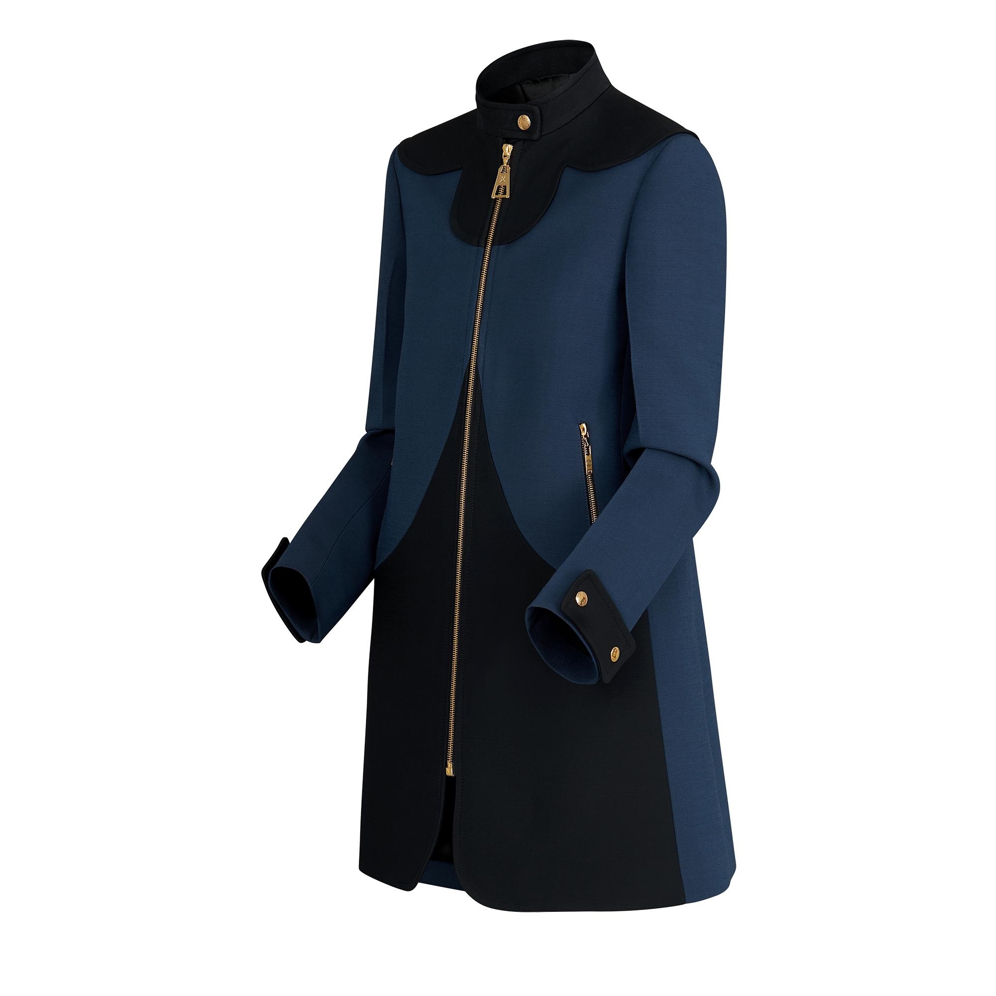 Fitted Coat With Flower Yoke - 2