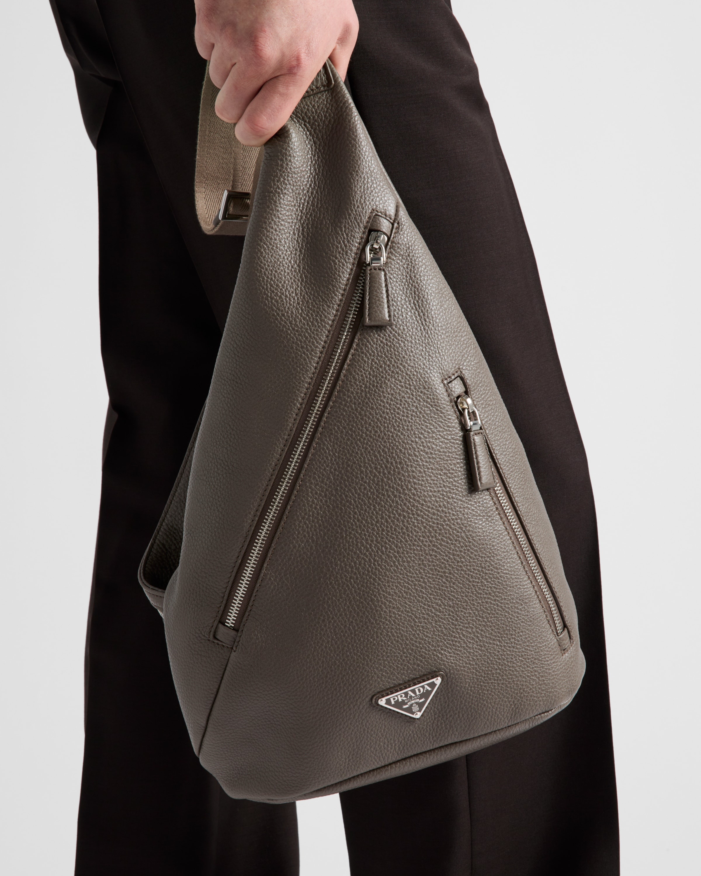 Prada Cross leather bag - 7